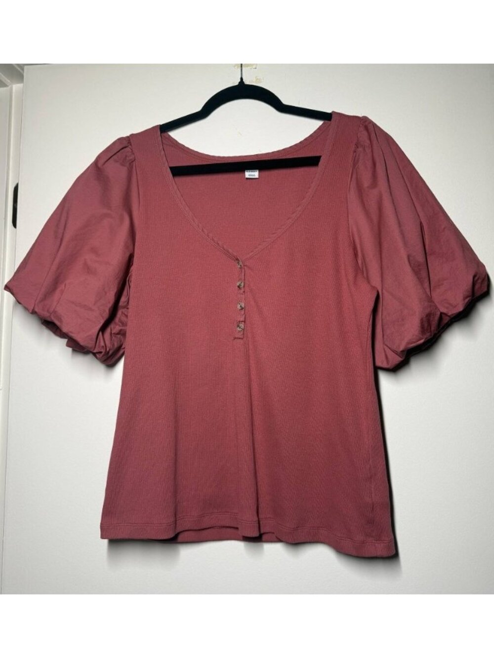 Old Navy Mauve Rose Ribbed Puff Sleeve Henley Top XL